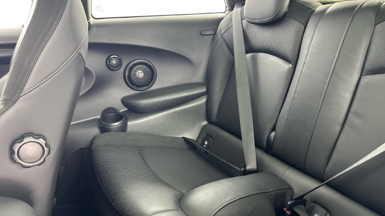 MINI Hatchback 1.5 Cooper Sport II 3dr Petrol Hatchback